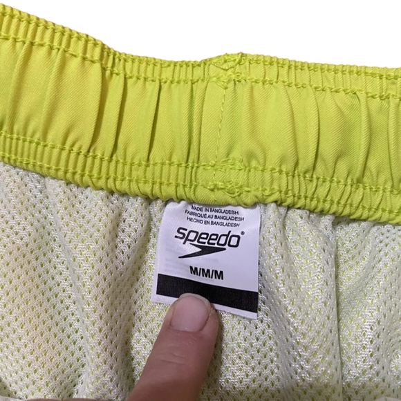 Speedo Men's Swim Trunks 7" Medium - Picture 4 of 4